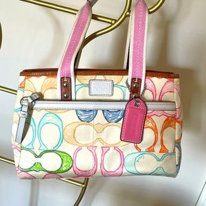 COACH Hampton Scribbles Soft Shell White Multicolored Canvas Satchel F10673.